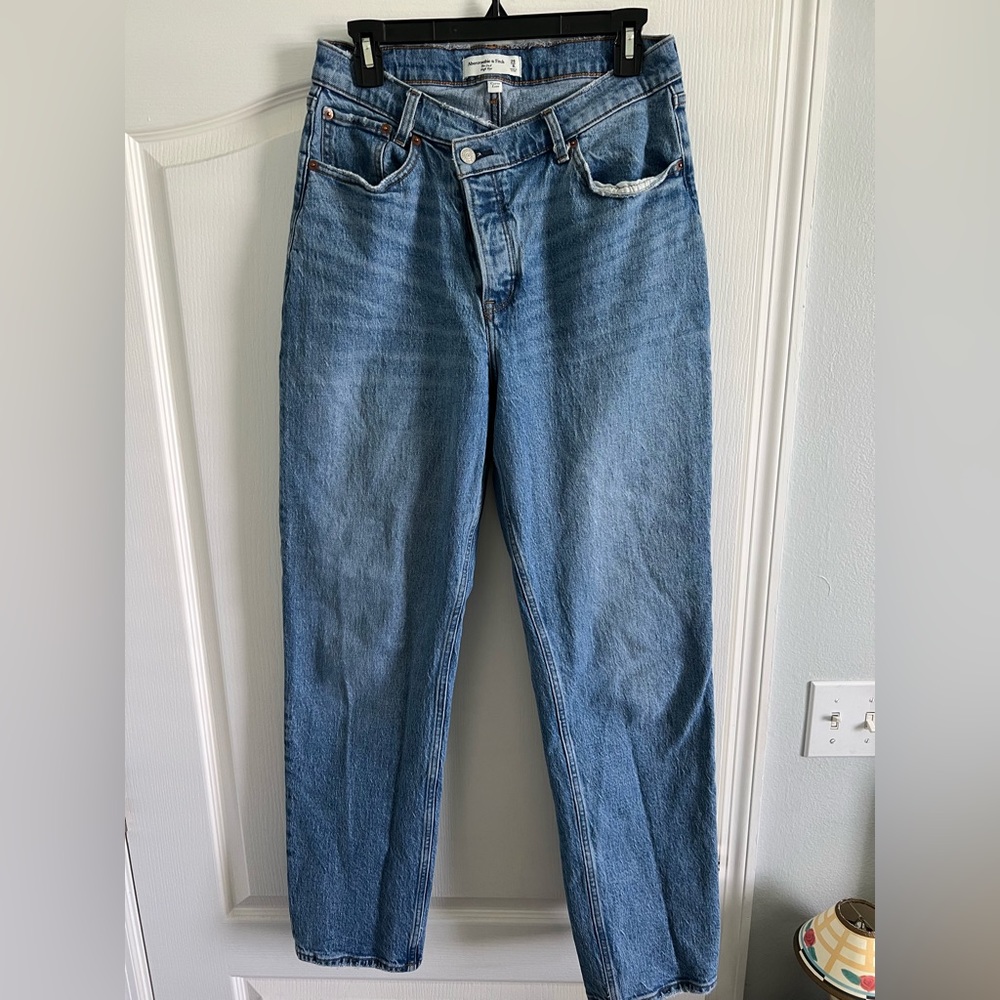 Abercrombie & Fitch Dad Jeans Size 8L